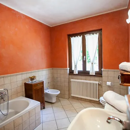 Contrada Villa Casasco Intelvi